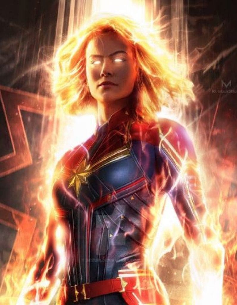 Captain Marvel Cosplay | Cosplay Her Most Iconic Look