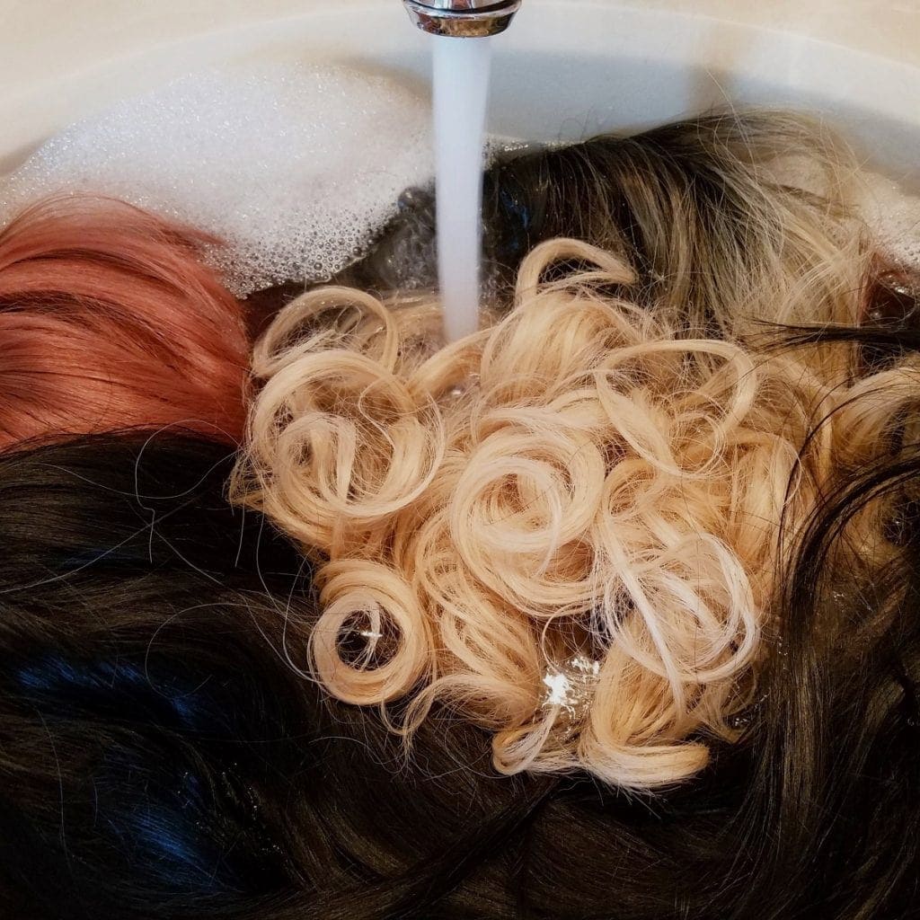 Top Tips on How to Wash a Wig Properly